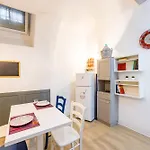 O Panaro Lucky Flat By Napoliapartments Διαμέρισμα