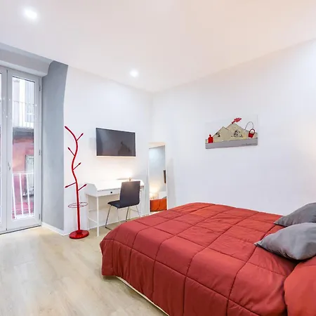 O Panaro Lucky Flat By Napoliapartments Апартаменты *